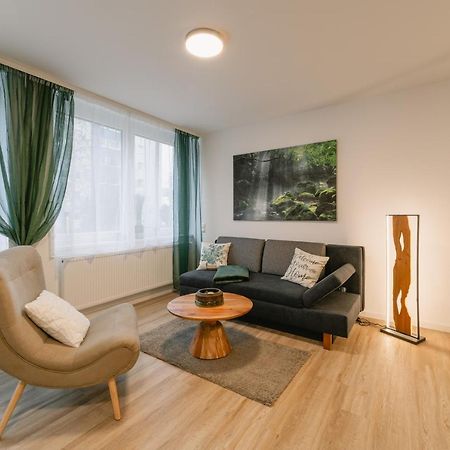 Modernes 2-Zimmer Themen-Apartment Im Zentrum Bayreuth Bagian luar foto