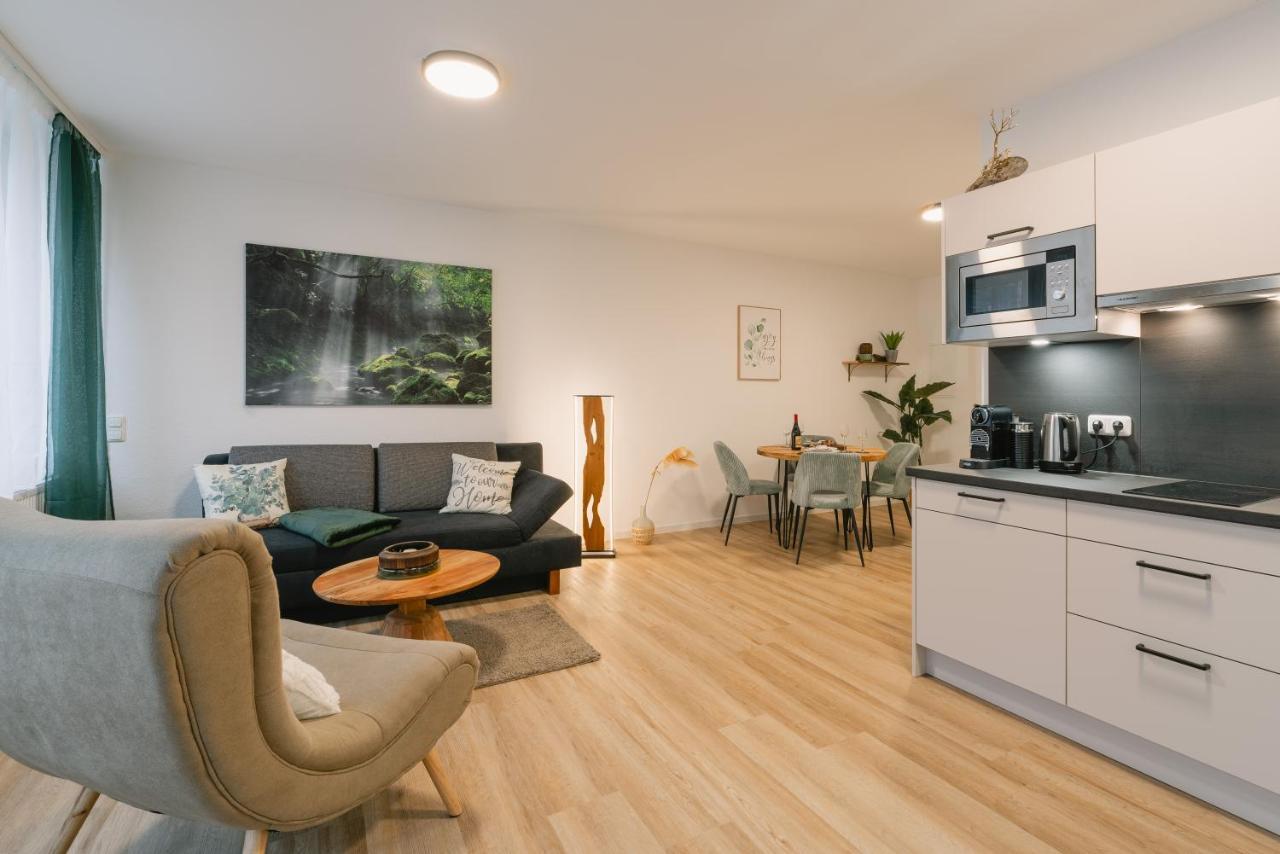 Modernes 2-Zimmer Themen-Apartment Im Zentrum Bayreuth Bagian luar foto