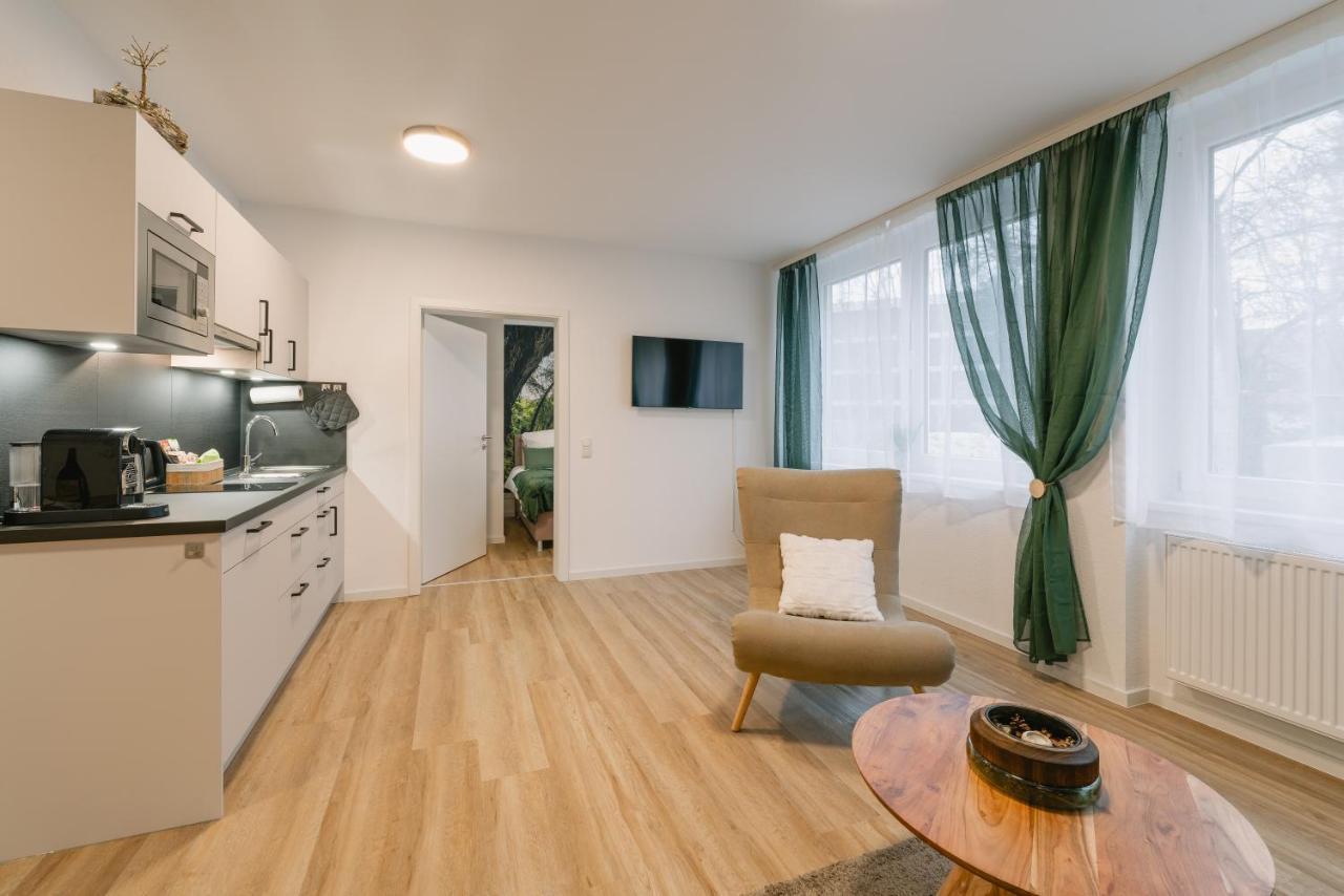 Modernes 2-Zimmer Themen-Apartment Im Zentrum Bayreuth Bagian luar foto